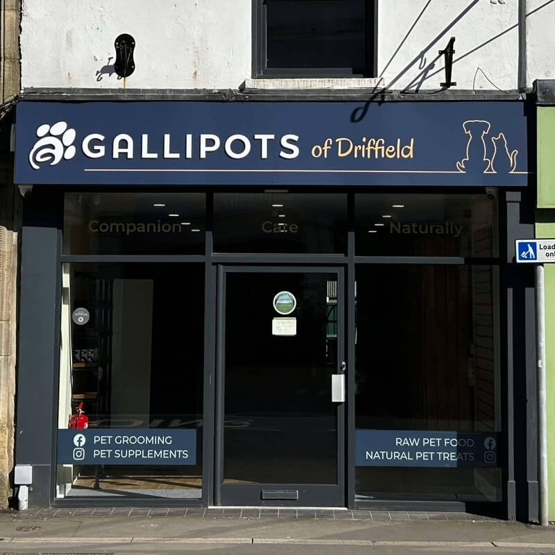 An image of the Gallipots of Driffield exterior signage before opening.